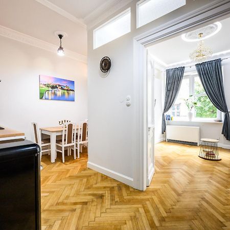 Native Apartments Sereno Fenn'A 5 Krakow Ngoại thất bức ảnh